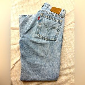 Levi’s Jeans Wedgie Straight Size 24